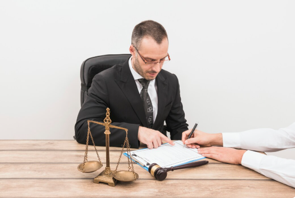 Personal Injury Lawyer 